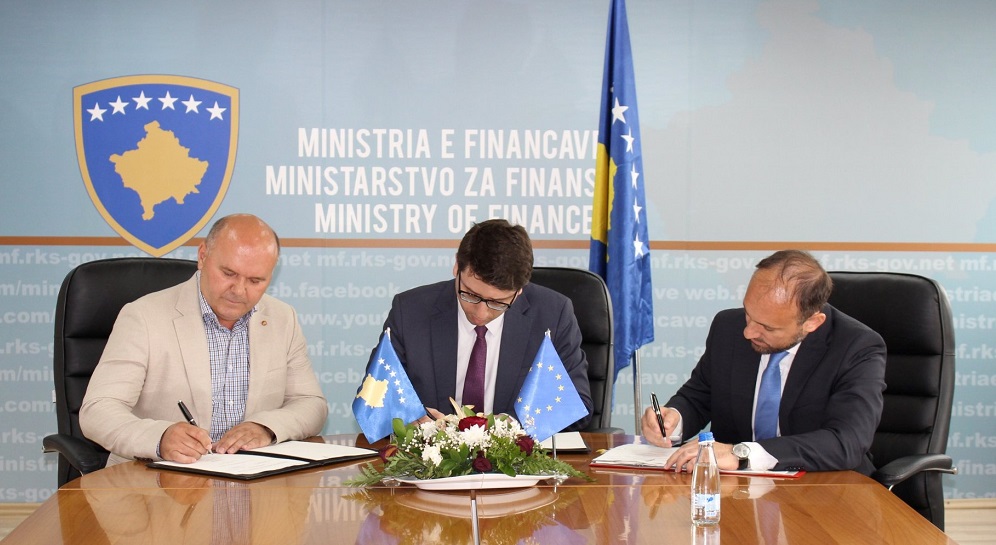 Nenshkruhet marreveshja, 1.5 mln euro per rrjetin e ngrohjes qendrore ne Prishtine